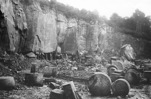 R236022 Sandsteinbruch bei Zeichen 