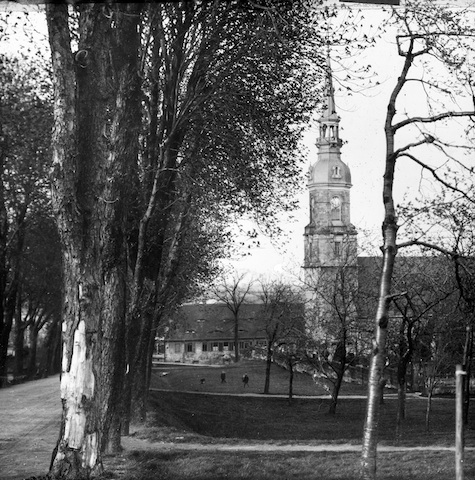 R30118 Possendorf Kirche-Allee 