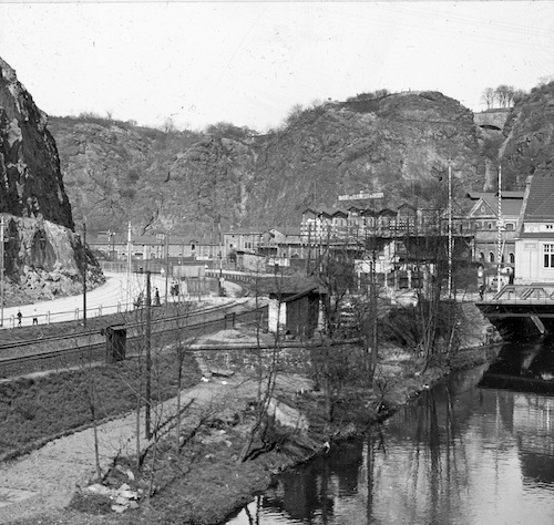 R30123 Plauenscher Grund mit hohem Stein 