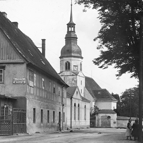 R30145 Lausa (Hermsdorf) Gasthaus + Kirche 