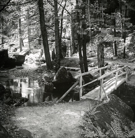 R30044 Hinterhermsdorf Kerbensteg 