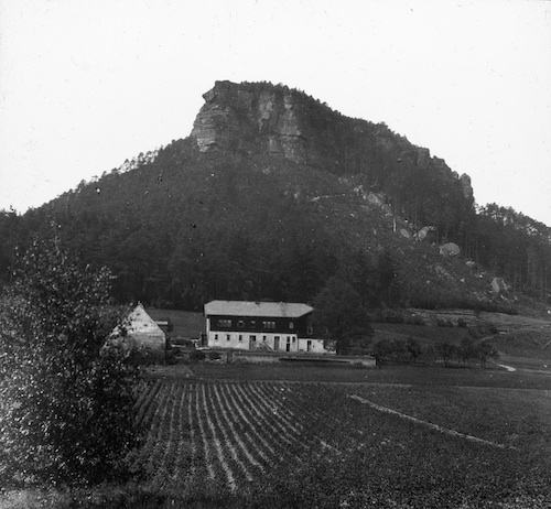R30069 Lilienstein v. d. Westseite 