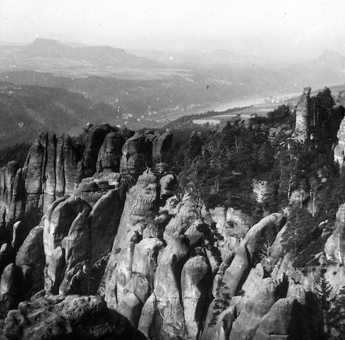 R30091 Schrammsteine Aussicht 1 