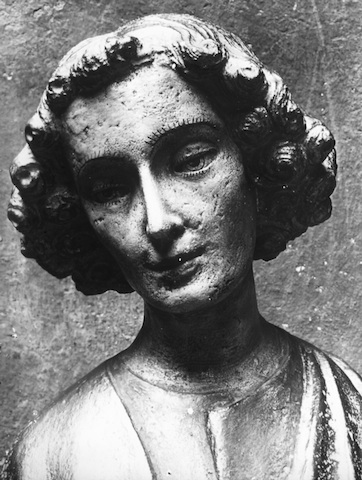 AR105030 Kopf der Statue Johannes des Täufers v Südportal 