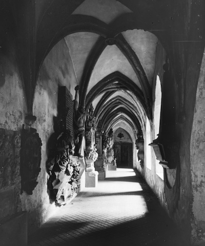 AR244027 Franziskanerkloster Kreuzgang 