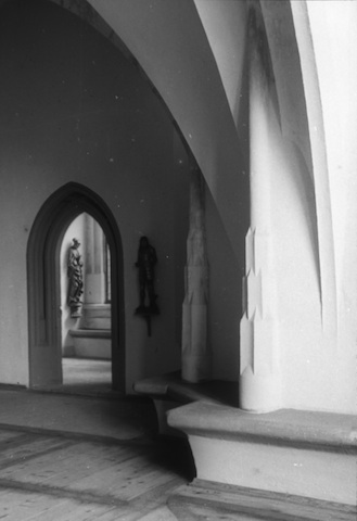 R104038 Albrechtsburg EG Sammlung alter Plastik 