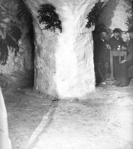 R29005 Oberwiesental Schneegrotte 