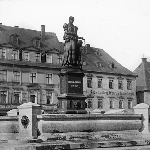 R73001 Annaberg Denkmal 